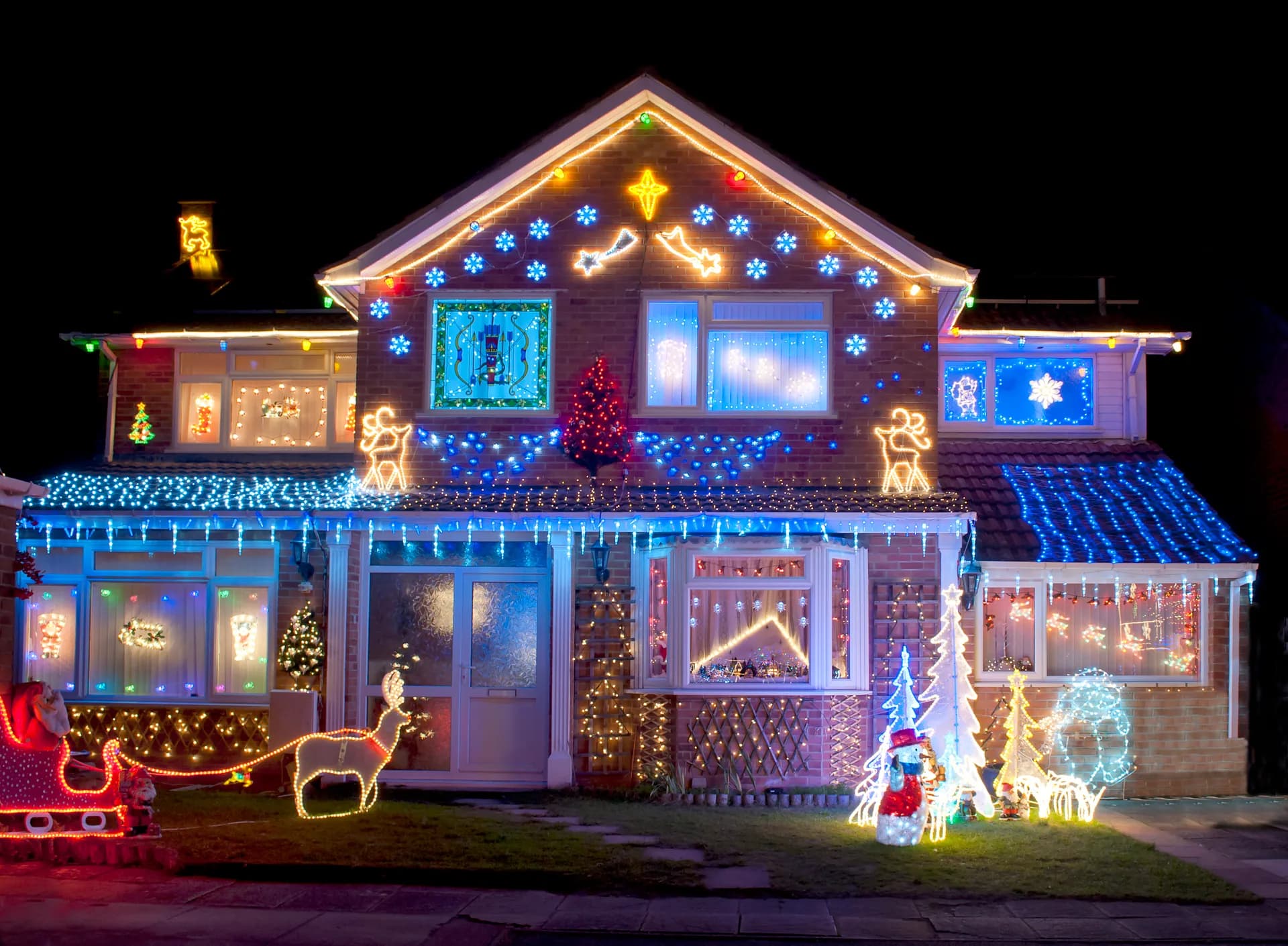 South Metro Holiday Lights | Your Guide to the Best Local 2025 Displays | South Metro Scoop