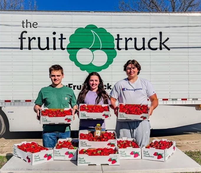 Burnsville MN Florida Strawberry Sale
