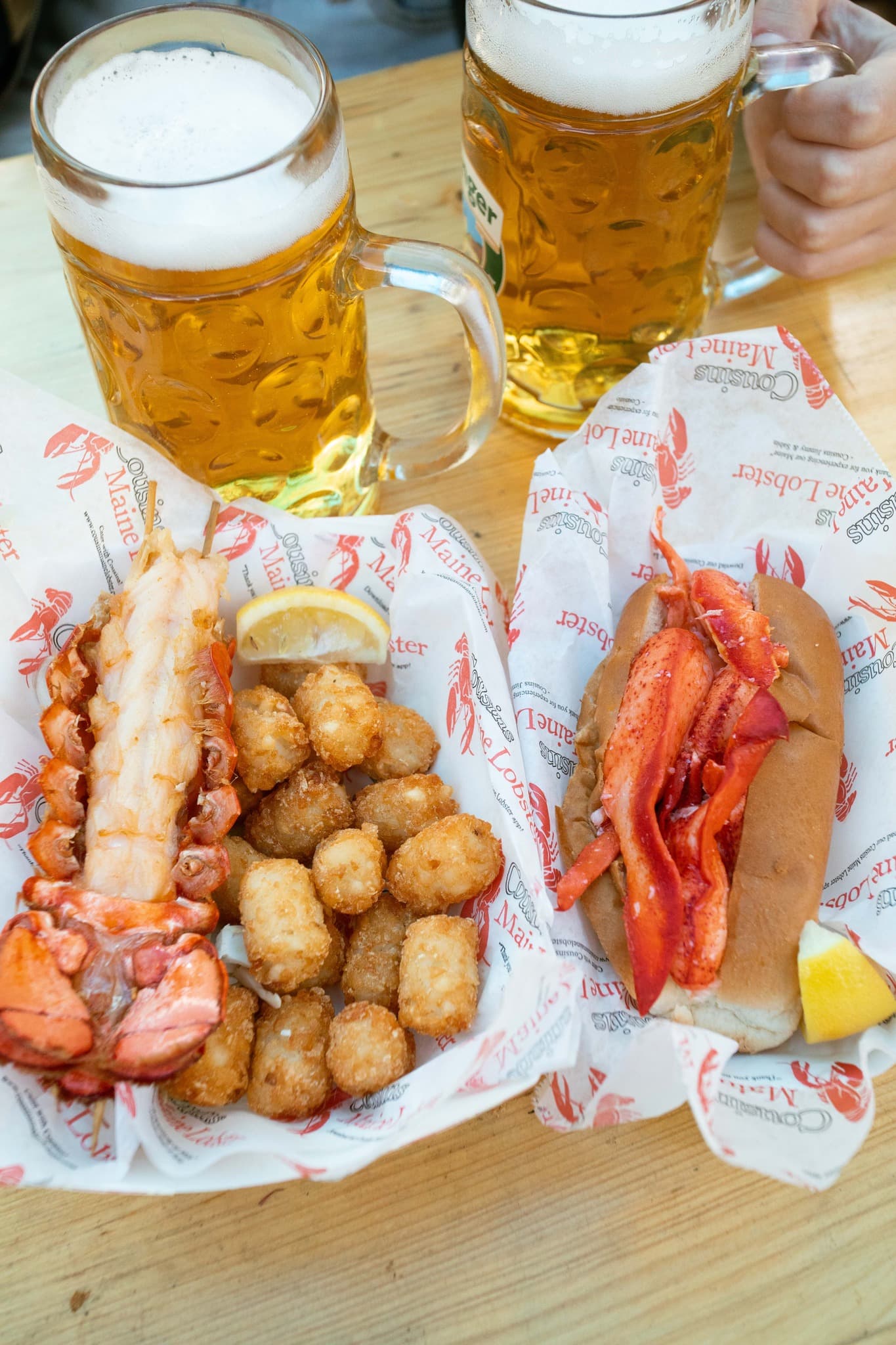 Cousins Maine Lobster in Eagan, MN