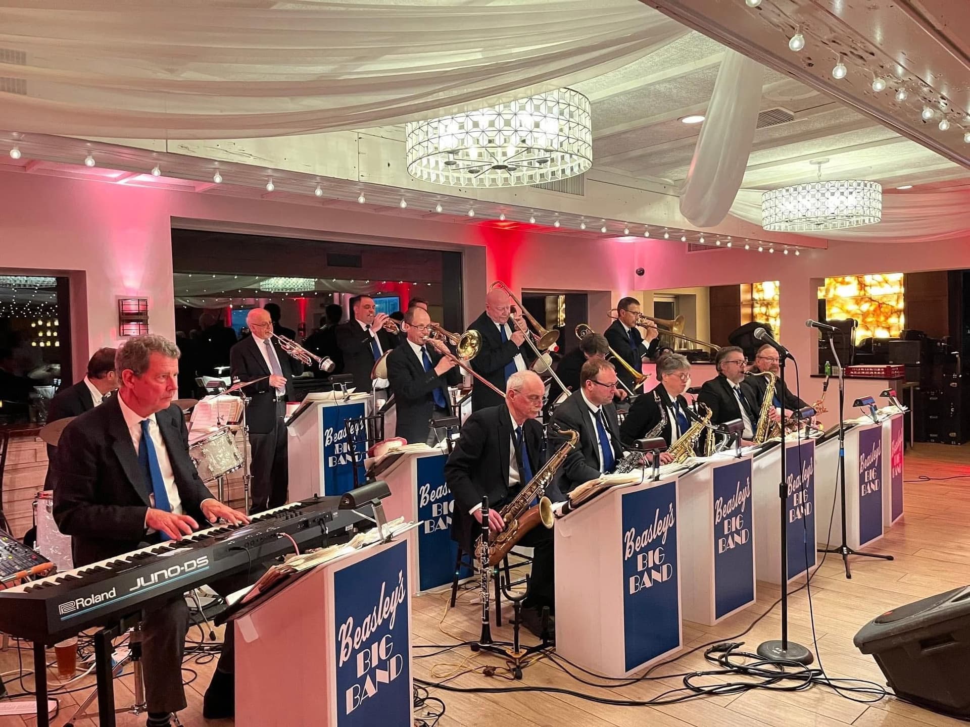 Dinner & Dancing at Brianno's Chart House | Beasley's Big Band with Vocalist Courtney Burton