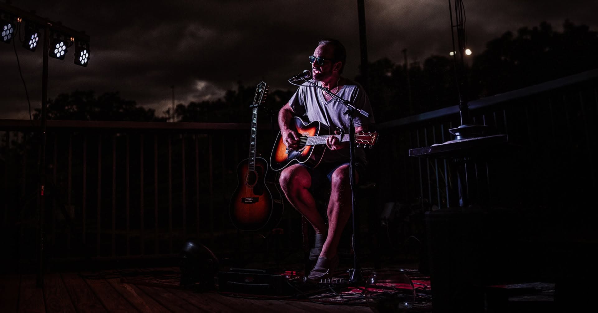 FREE LIVE MUSIC W/ DENNY MCGOVERN