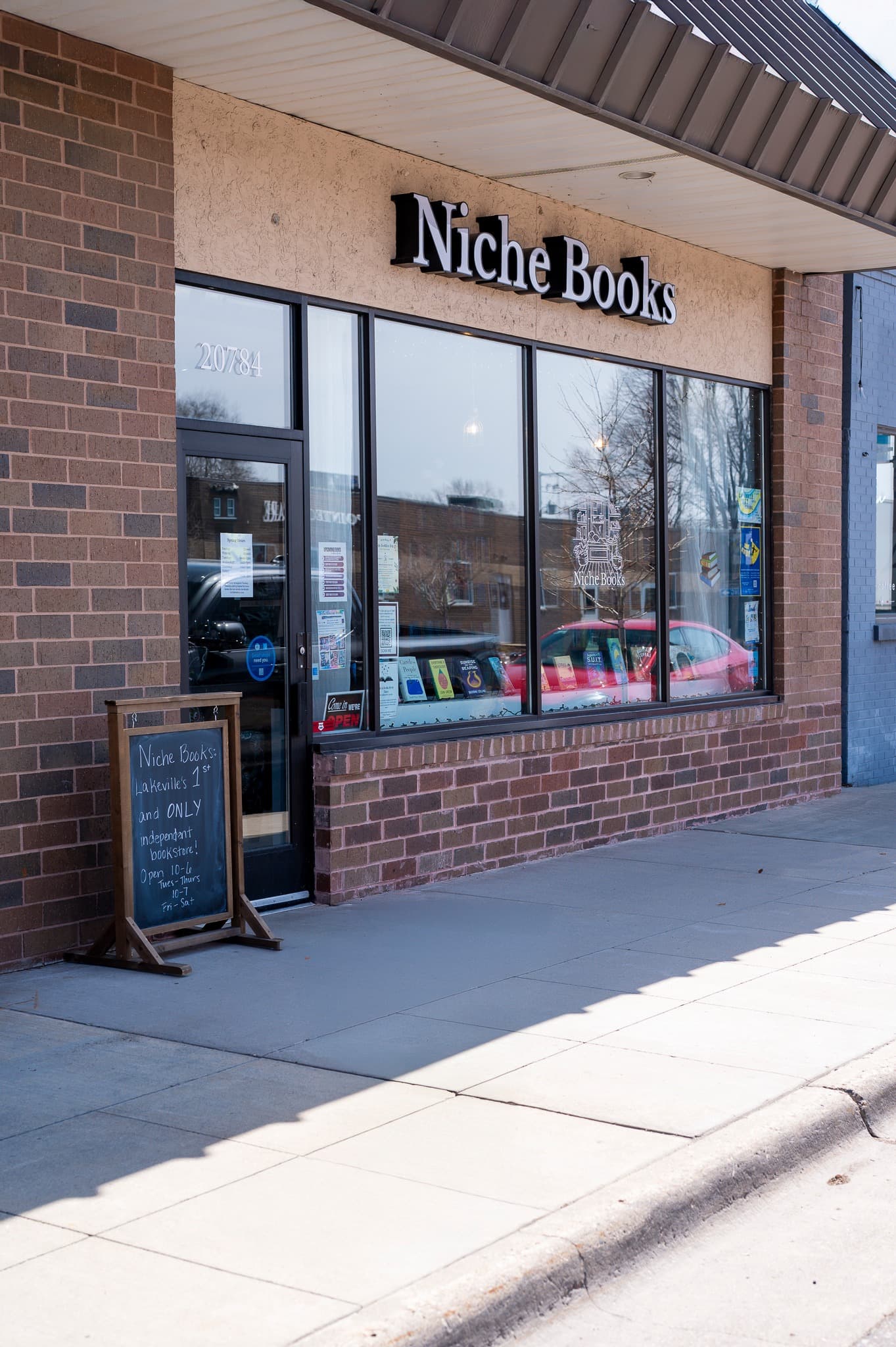 Indie Bookstore Day at Niche Books