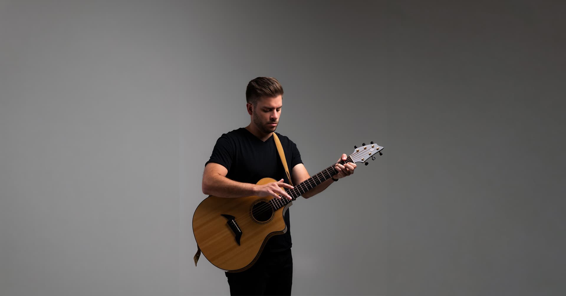 LIVE MUSIC W/ PRESTON GUNDERSON
