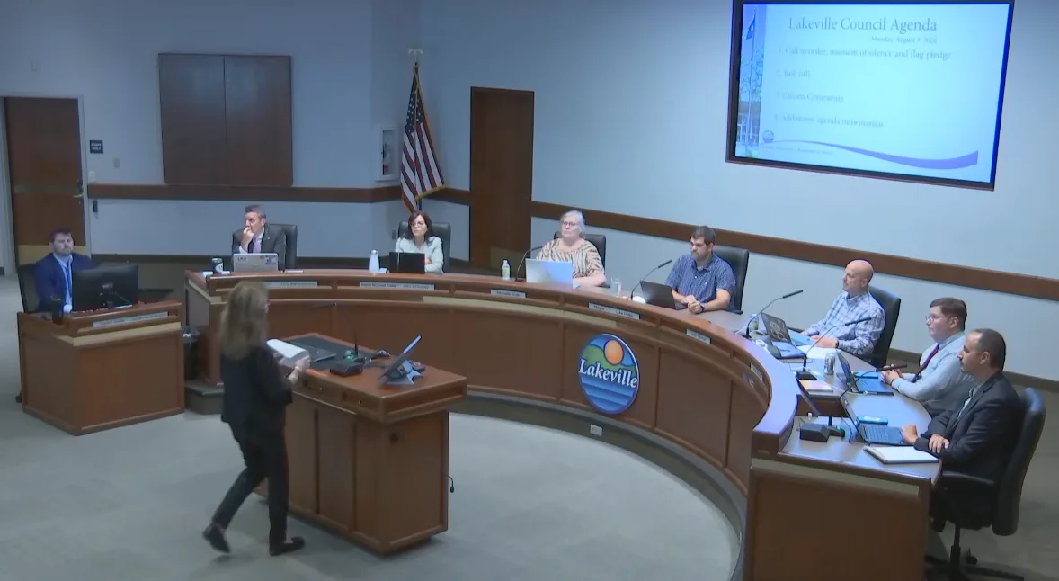 Two Dozen Neighbors Packed City Hall for Lakeville's Mosque — Here's What They Said